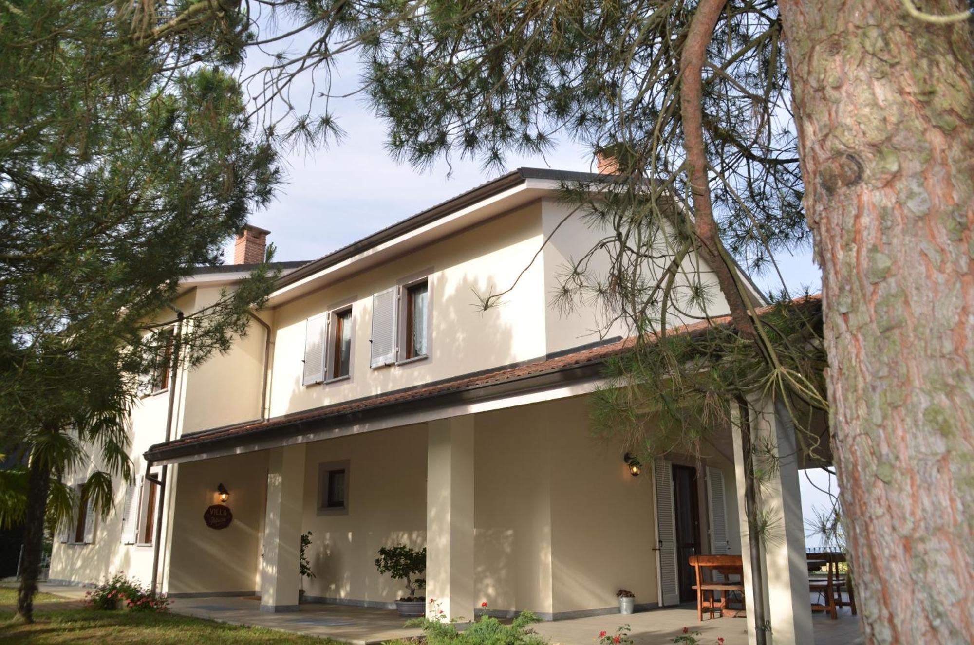 Villa Patrizia Moncalvo Ngoại thất bức ảnh