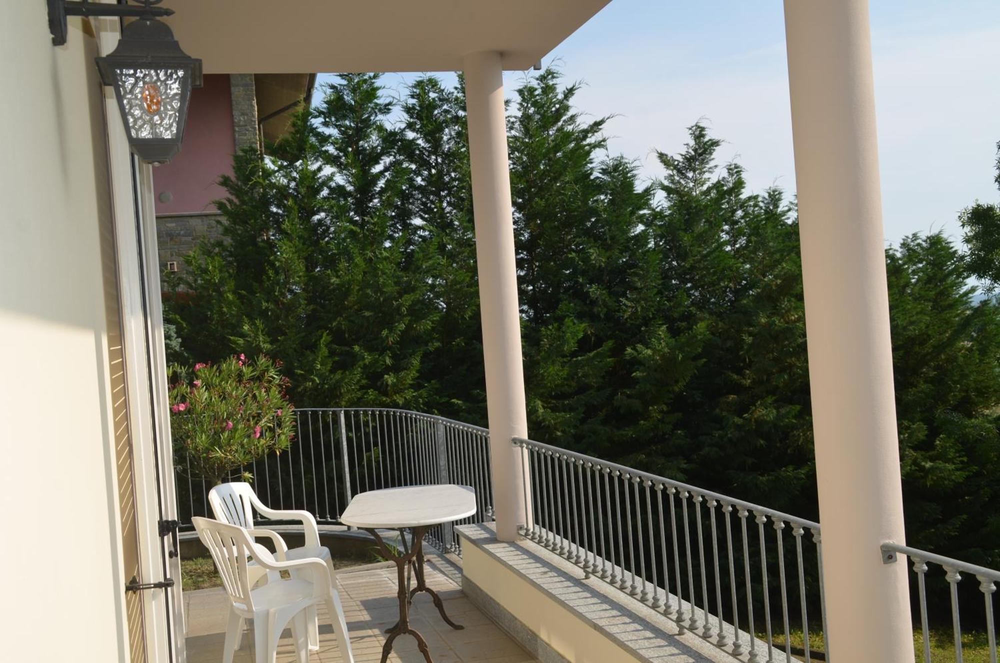 Villa Patrizia Moncalvo Ngoại thất bức ảnh